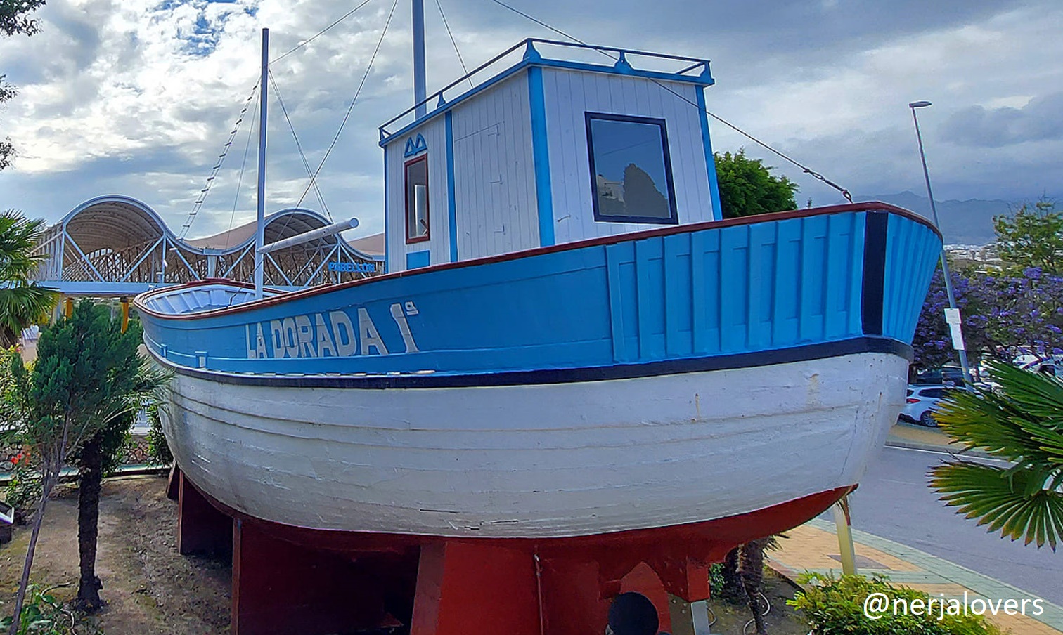 el-barco-de-chanquete-en-nerja-es-el-barco-real-de-la-serie-verano