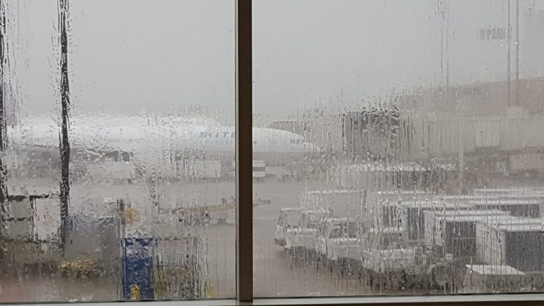 Breaking News: Storm blows up at Malaga Airport forcing ten flights to be diverted to other destinations in Spain